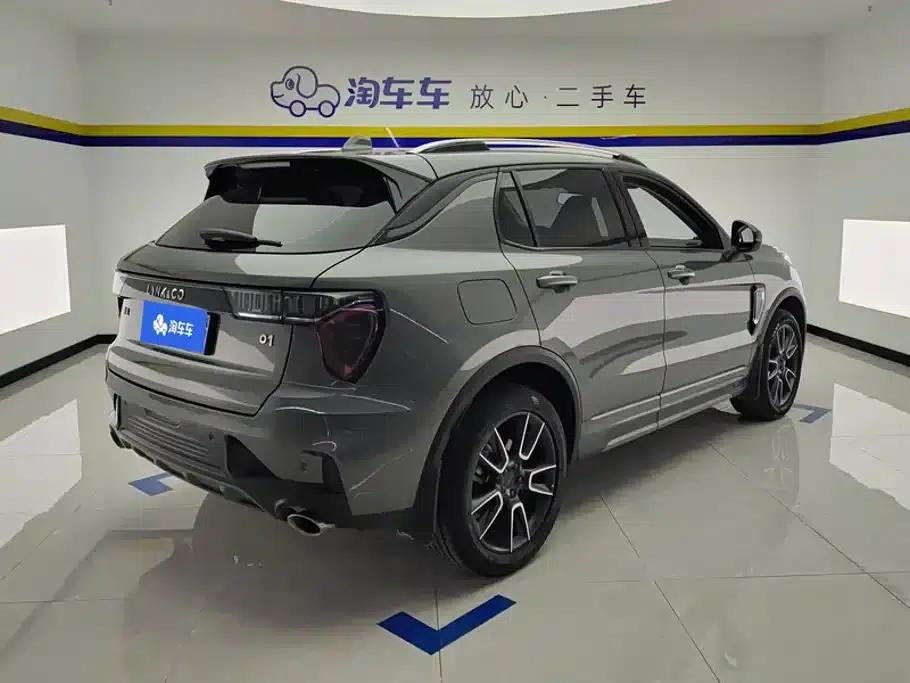 Lynk & Co 01 2021 2.0TD Two-Wheel Drive Pro — миниатюра 3