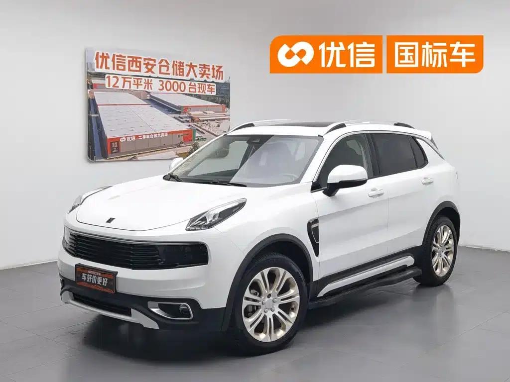 Lynk & Co 01 2017 2.0T 2WD Pro Edition — миниатюра 1