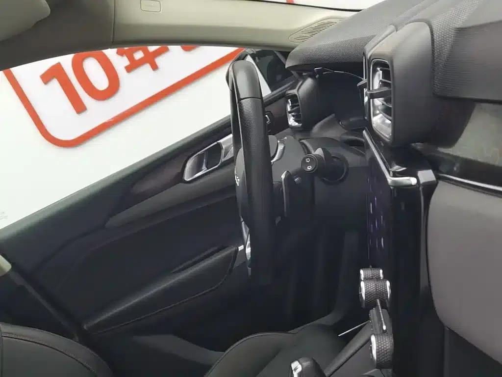 Lynk & Co 02 2019 1.5T DCT 2WD Pro Edition (China VI Emission Standard) — миниатюра 22
