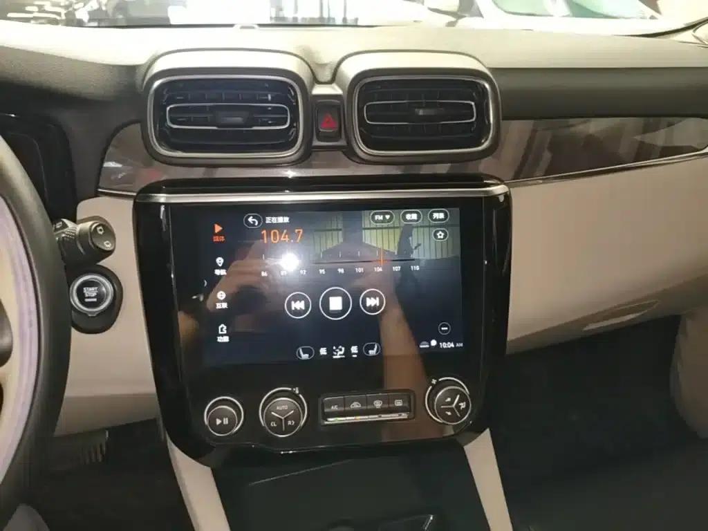 Lynk & Co 02 2019 High-Performance Edition 2.0T Automatic 2WD Premium Edition (China VI Emission Standard) — миниатюра 13