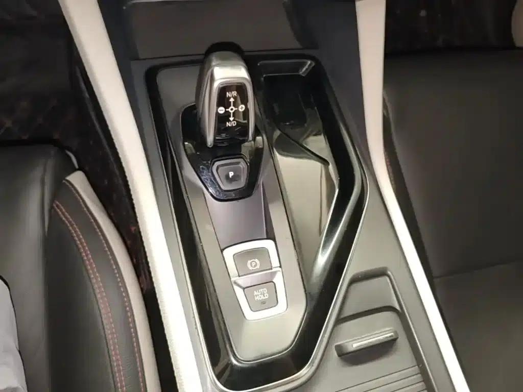 Lynk & Co 02 2019 High-Performance Edition 2.0T Automatic 2WD Premium Edition (China VI Emission Standard) — миниатюра 14