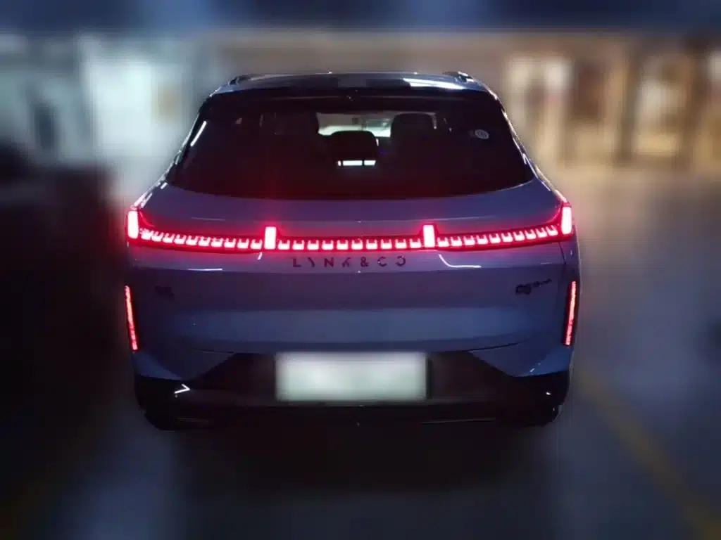 Lynk & Co 08 EM-P 2026 Model 210 AWD Performance Ultra H7 — миниатюра 10
