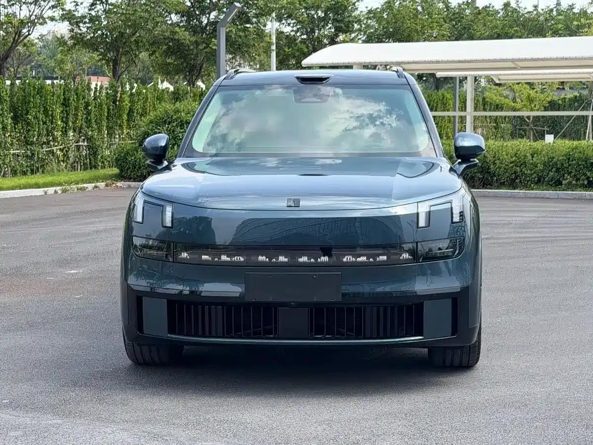 Lynk & Co 900 2025 1.5T Ultra 6-seater — миниатюра 2