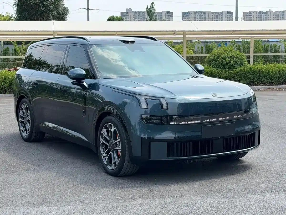 Lynk & Co 900 2025 1.5T Ultra 6-seater — миниатюра 3