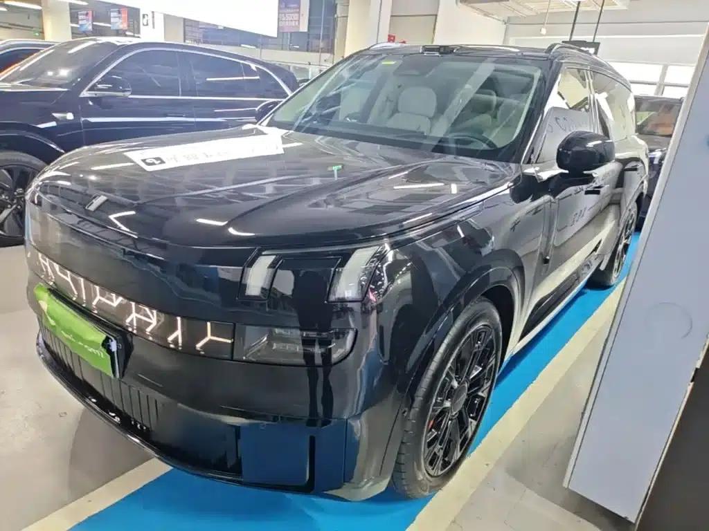 Lynk & Co 900 2025 2.0T Ultra 6-seater — миниатюра 1