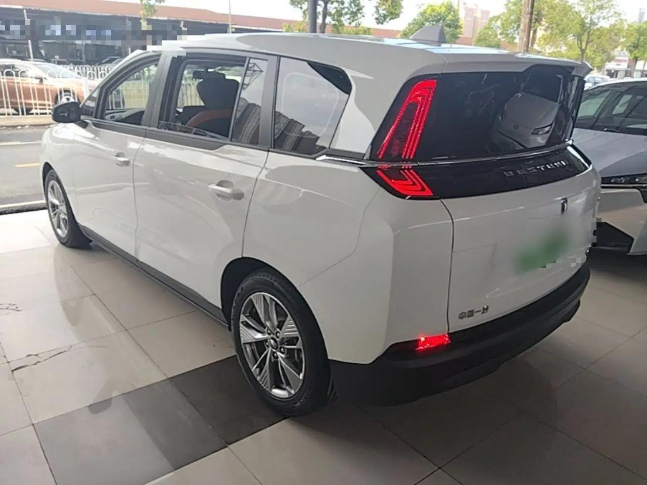 Bestune NAT 2023 PRO Comfort Travel Edition 425km — миниатюра 4