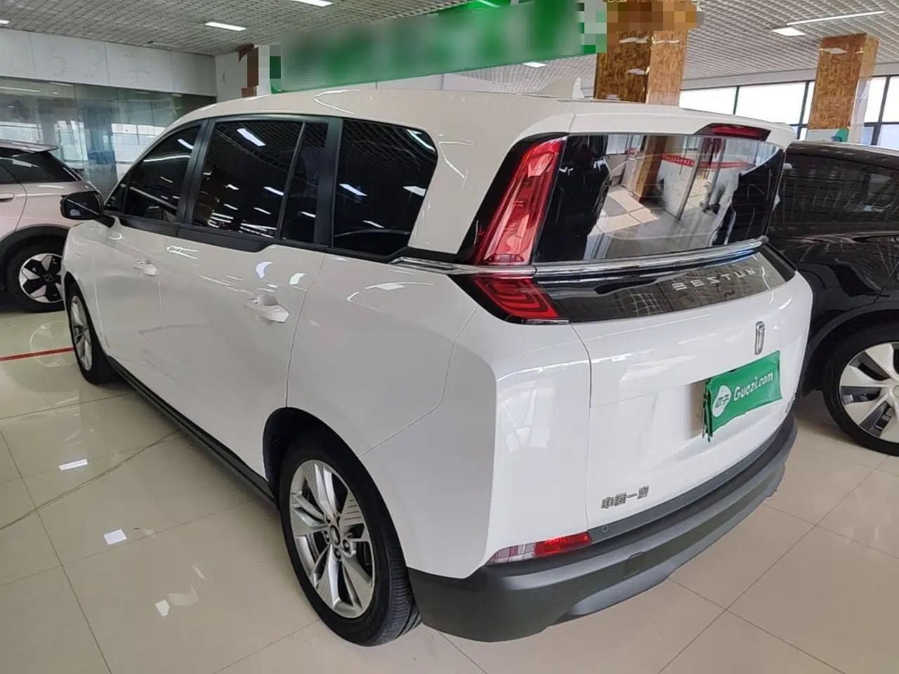 Bestune NAT 2022 Comfort Travel Version 100kW 425km — миниатюра 13