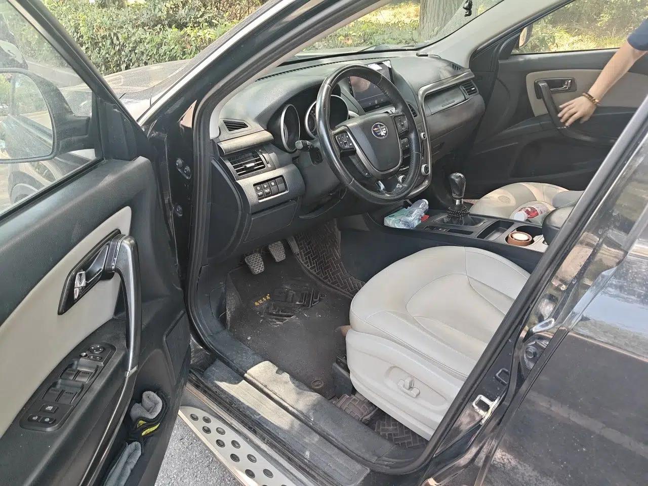 Bestune X80 2015 2.0L Manual Luxury Edition — миниатюра 16