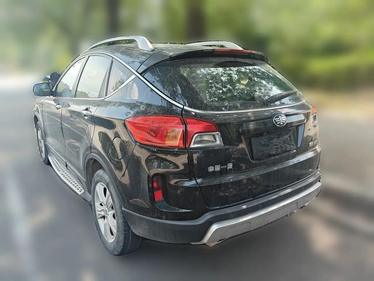 Bestune X80 2015 2.0L Manual Luxury Edition — миниатюра 4