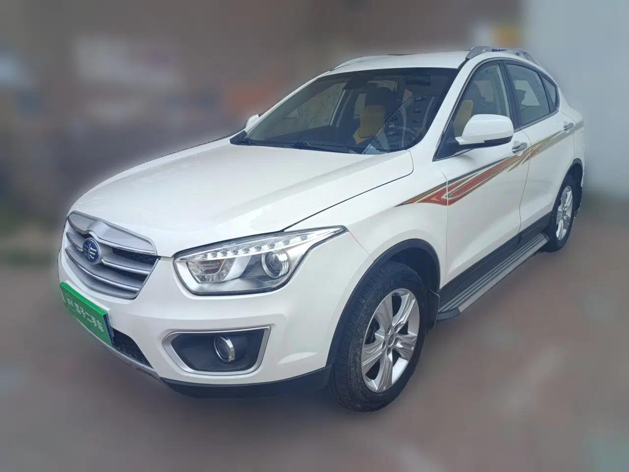 Bestune X80 2015 2.0L Manual Base Version — миниатюра 1