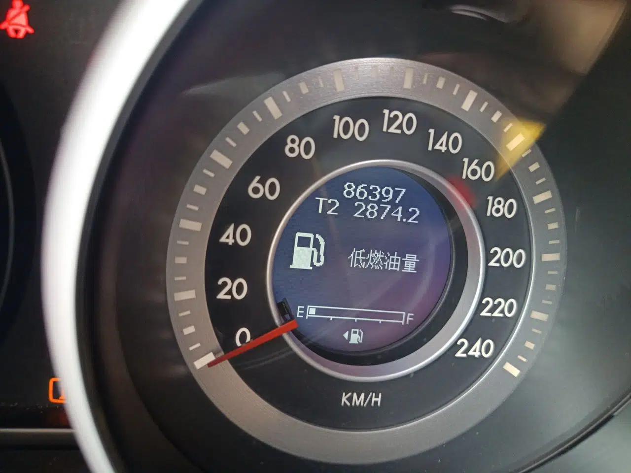 Bestune X80 2015 2.0L Manual Base Version — миниатюра 12