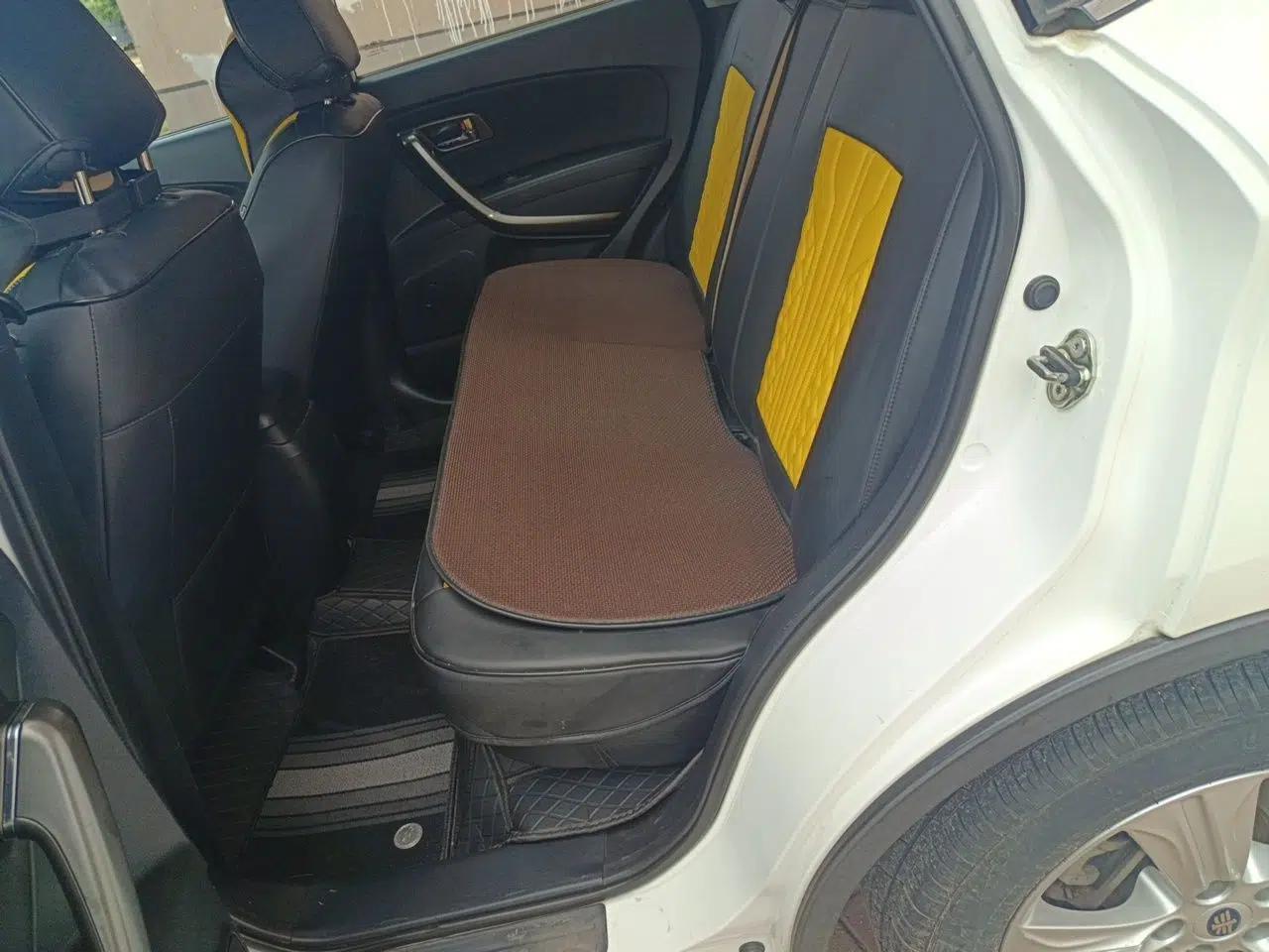 Bestune X80 2015 2.0L Manual Base Version — миниатюра 17