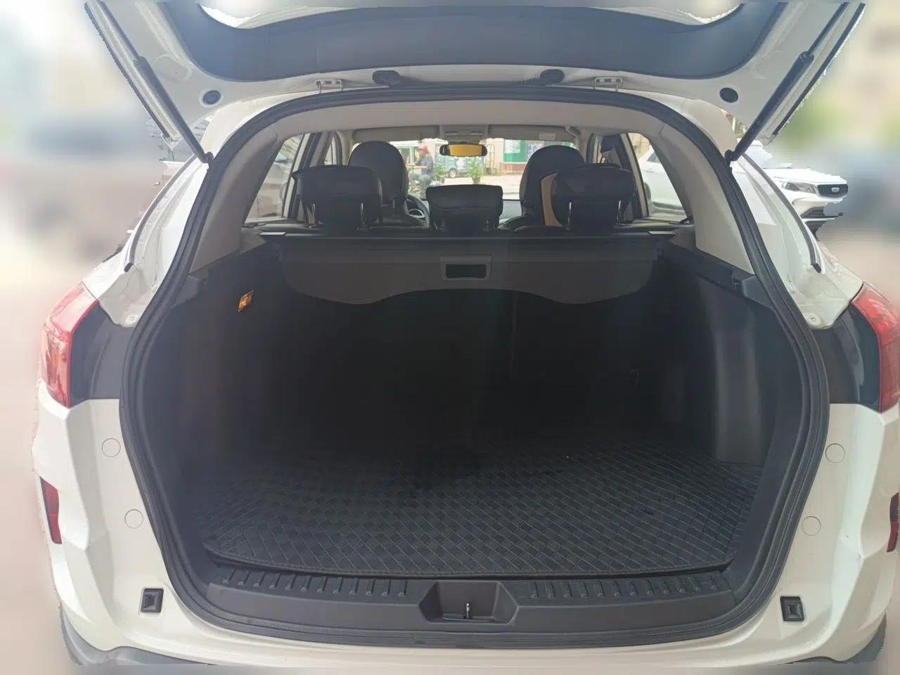 Bestune X80 2015 2.0L Manual Base Version — миниатюра 19