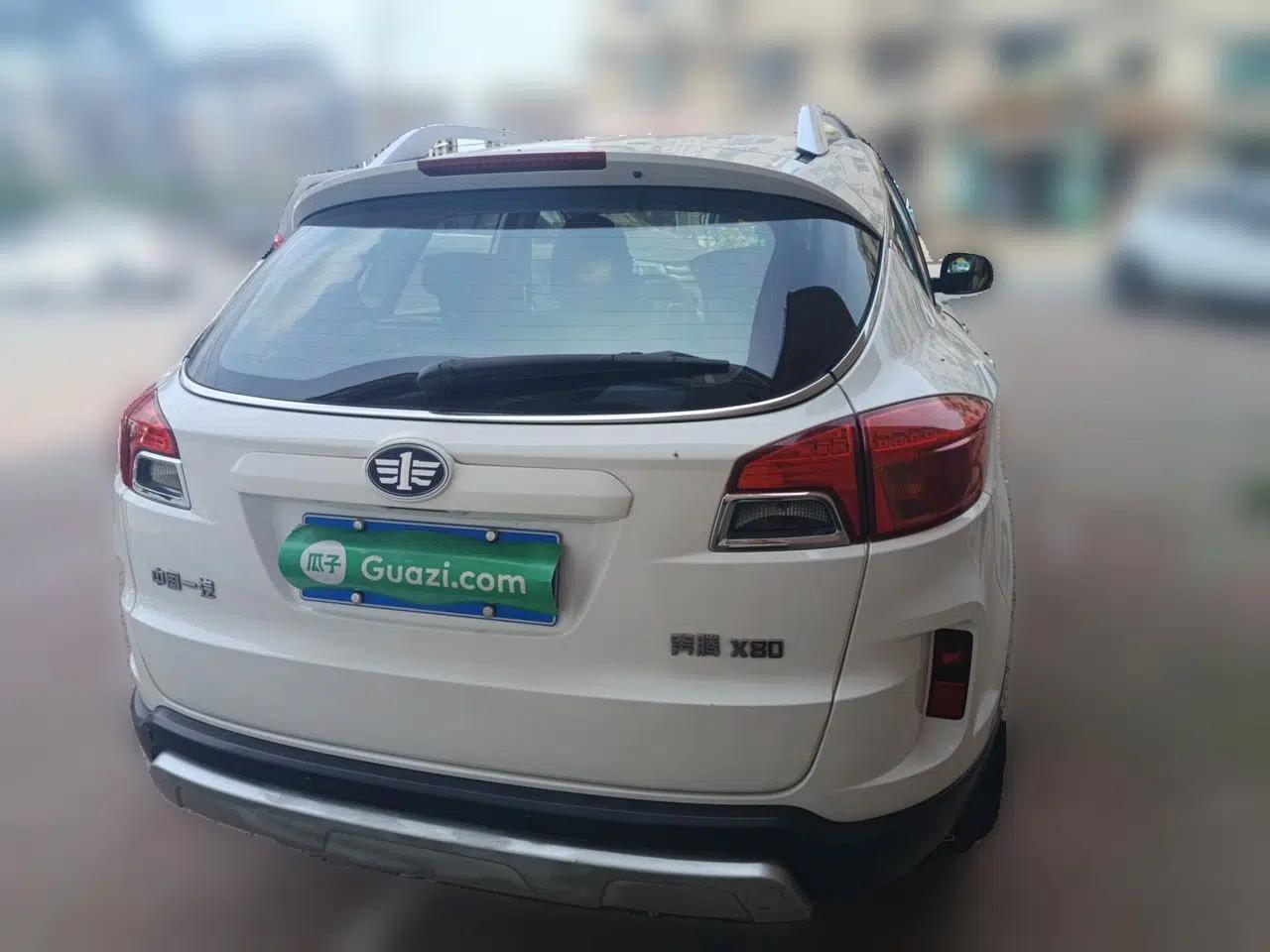 Bestune X80 2015 2.0L Manual Base Version — миниатюра 5