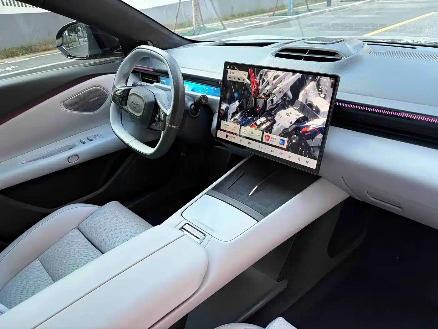 Lynk & Co Z10 2024 Model 95kWh 702km AWD Intelligent Driving Ultra — миниатюра 9