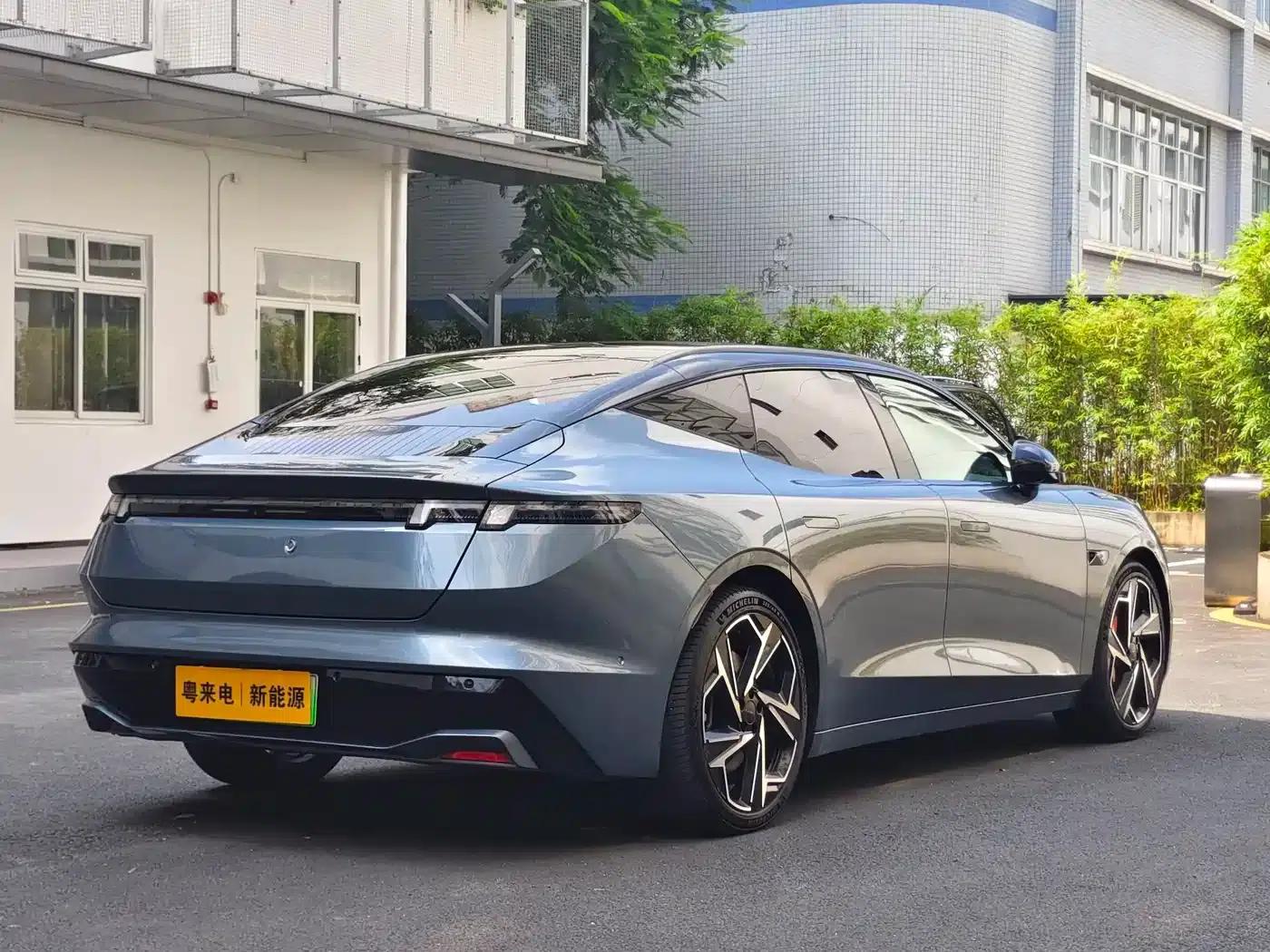 Lynk & Co Z10 2024 Model 95kWh 702km AWD Intelligent Driving Ultra — миниатюра 6
