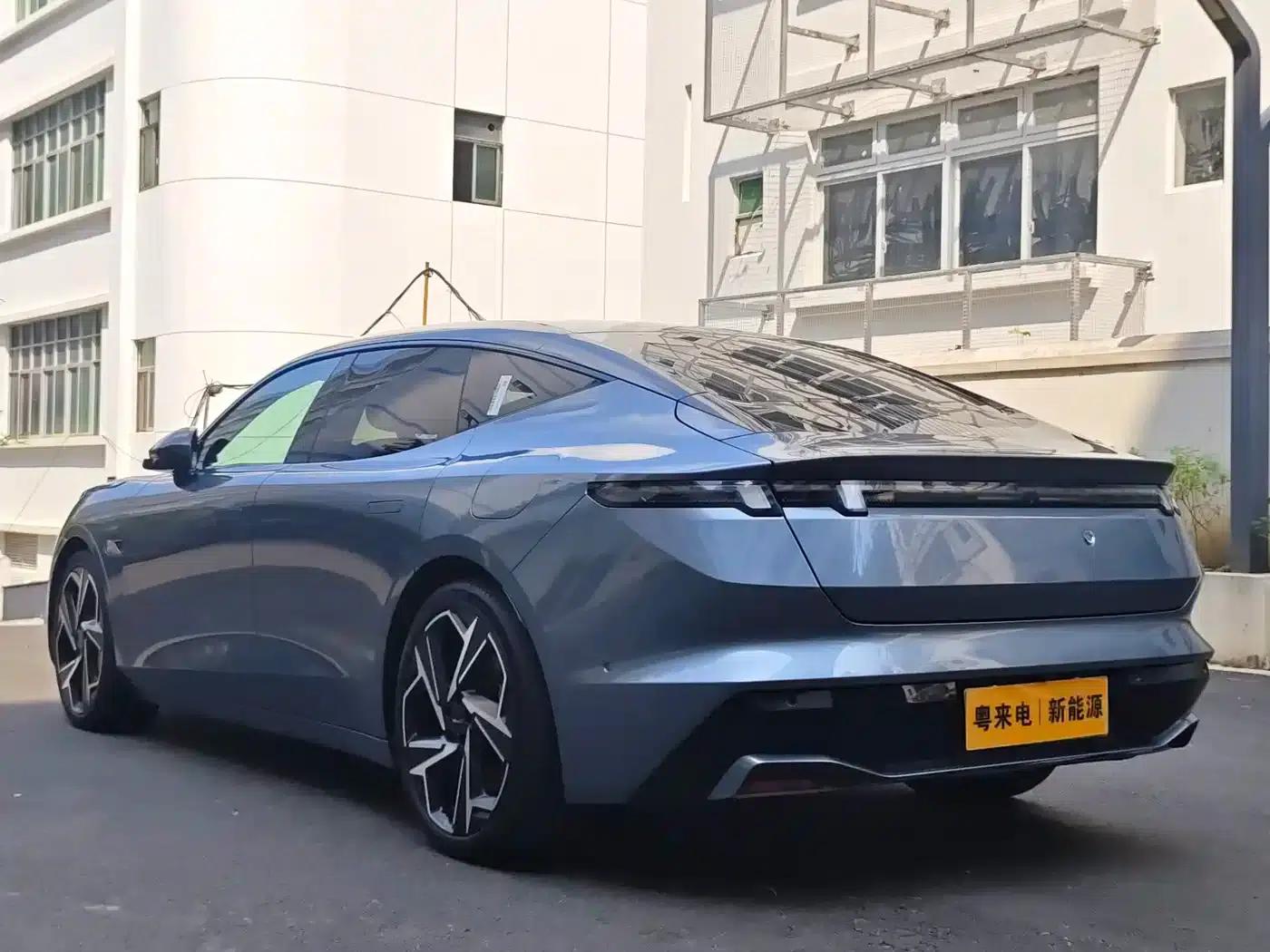 Lynk & Co Z10 2024 Model 95kWh 702km AWD Intelligent Driving Ultra — миниатюра 7