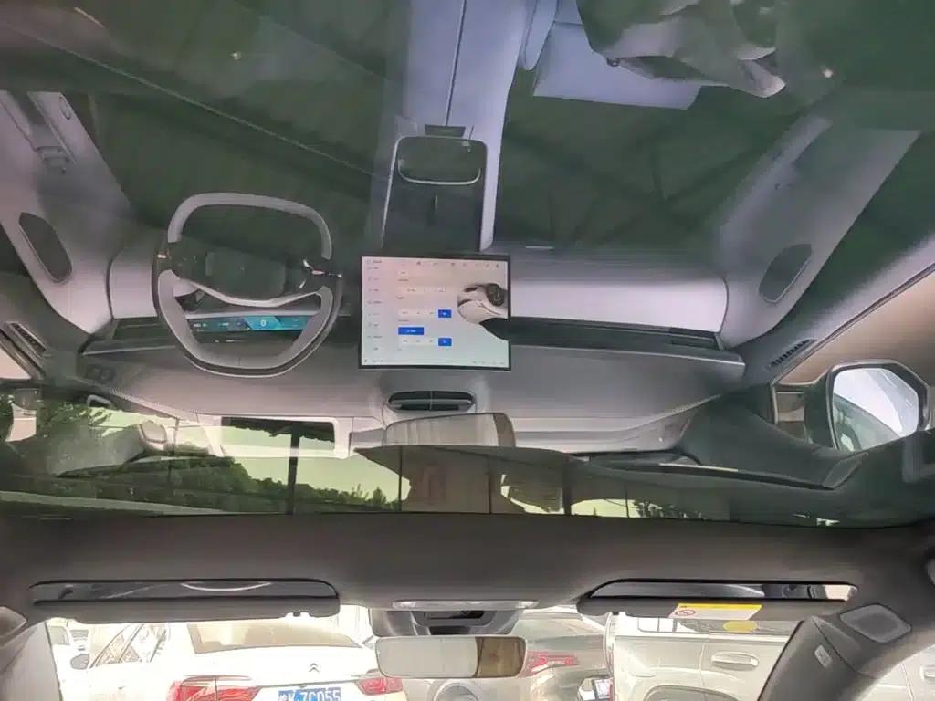Lynk & Co Z10 2024 Model 95kWh 702km AWD Intelligent Driving Ultra — миниатюра 14