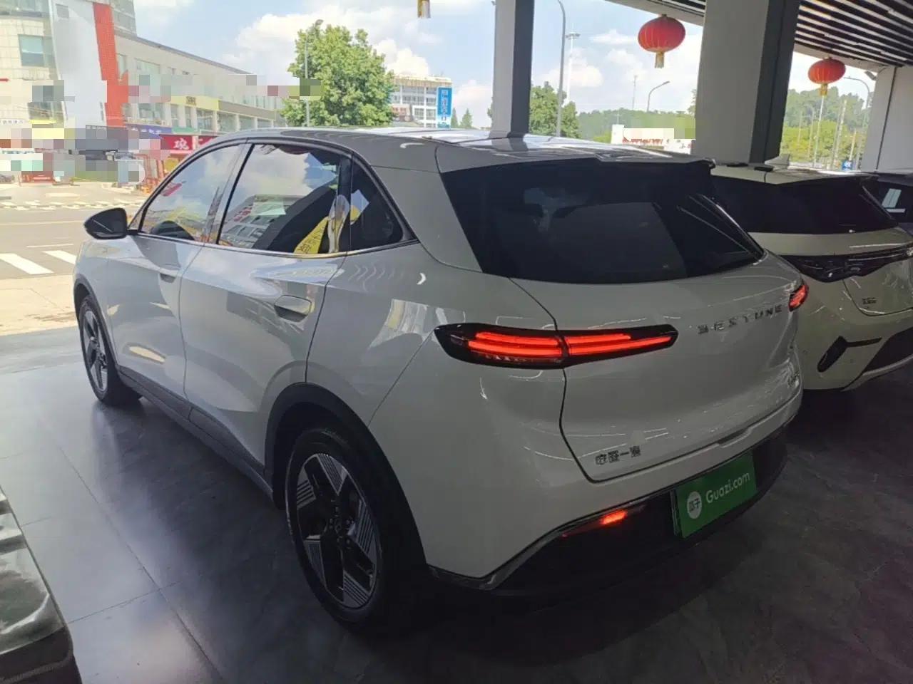 Bestune Yueyi 03 2025 565km Premium Edition — миниатюра 4