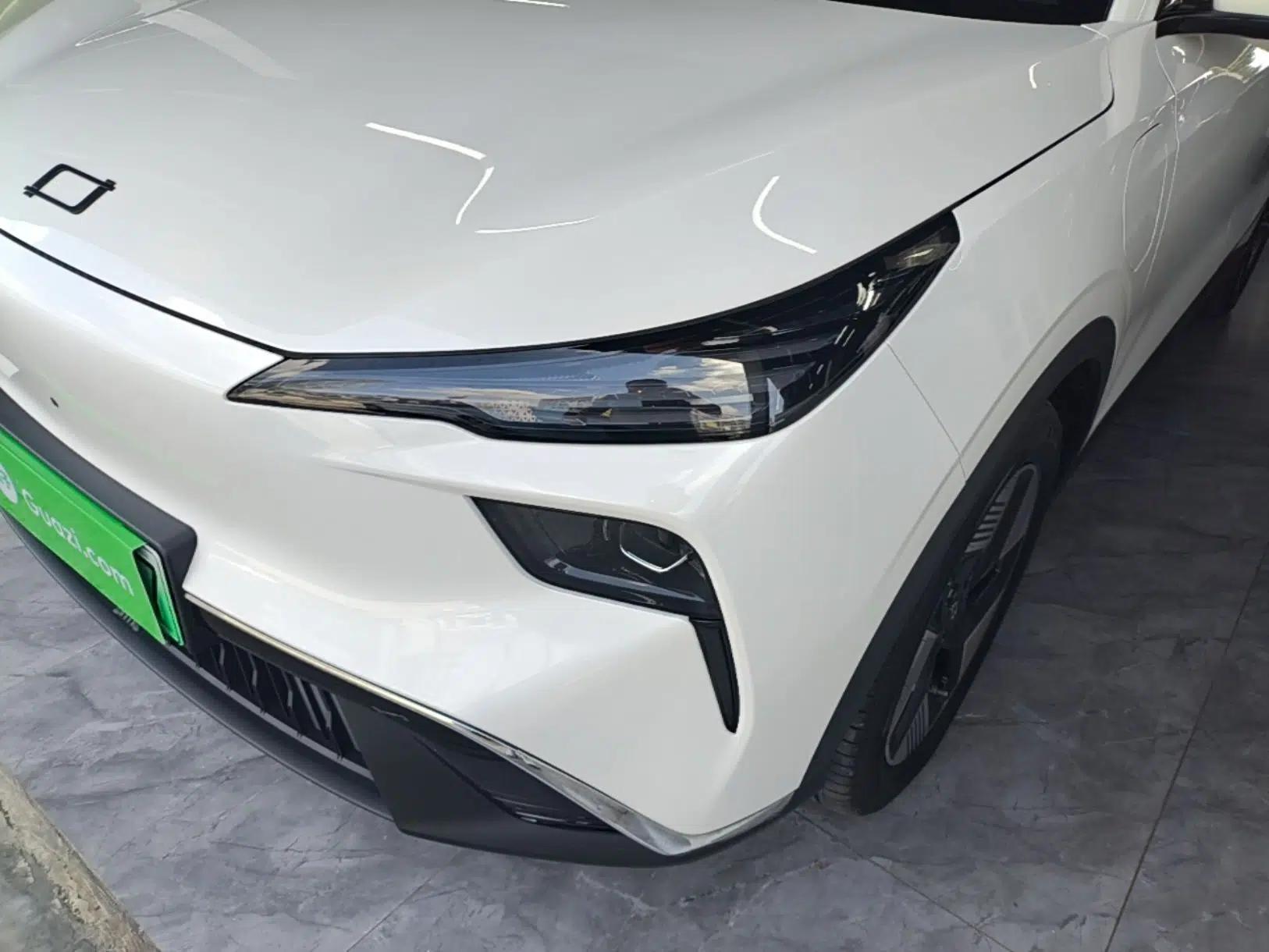 Bestune Yueyi 03 2025 565km Premium Edition — миниатюра 8