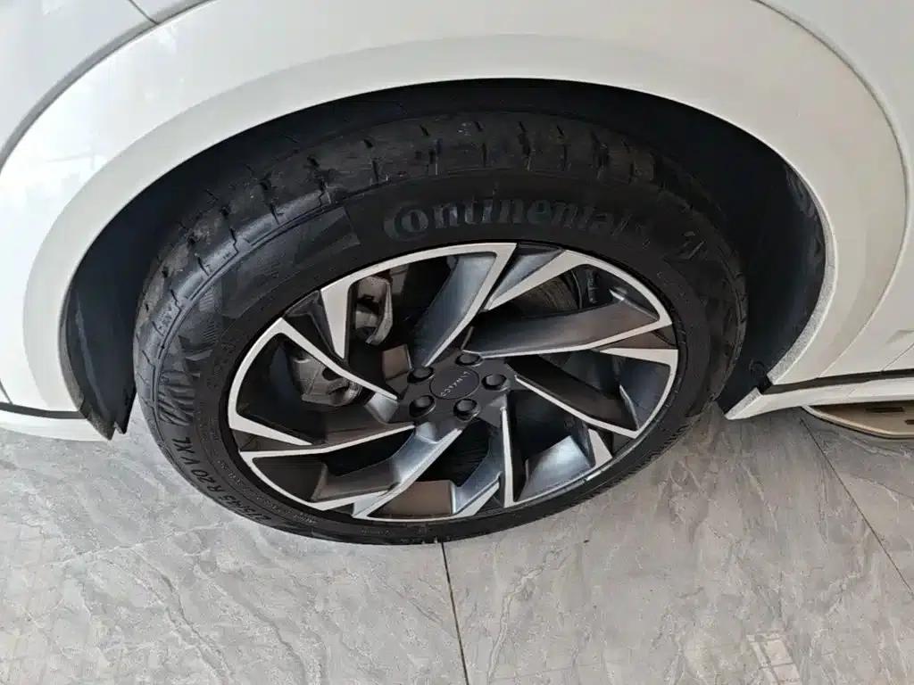 Lynk & Co 09 EM-P 2021 2.0T PHEV Ultra Six-Seater — миниатюра 23