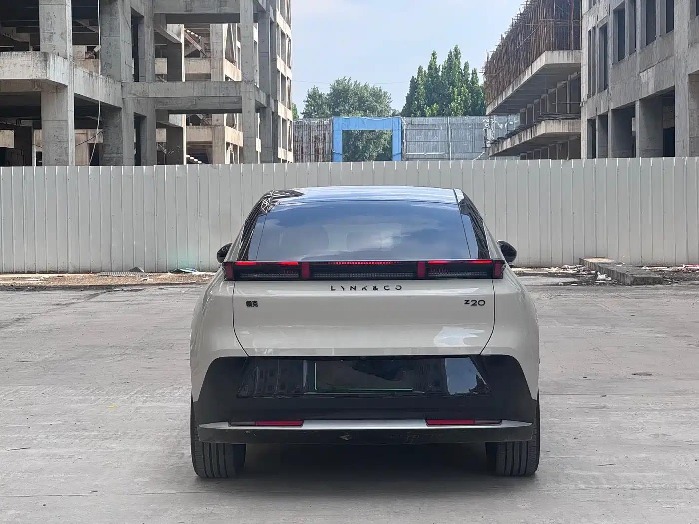 Lynk & Co Z20 2026 Model 430km RWD Pro — миниатюра 8
