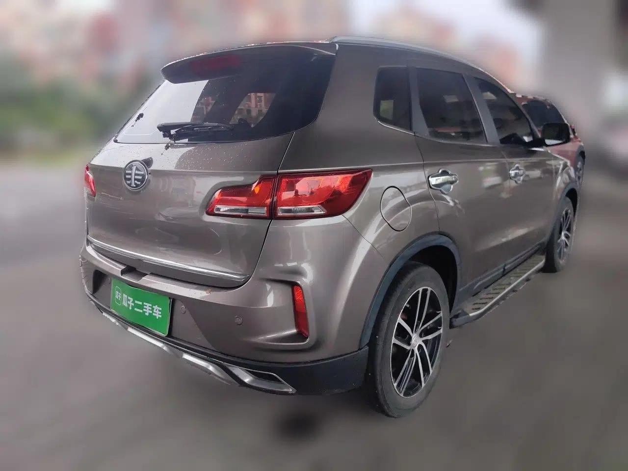 Bestune X40 2017 1.6L Automatic Prestige Edition — миниатюра 6