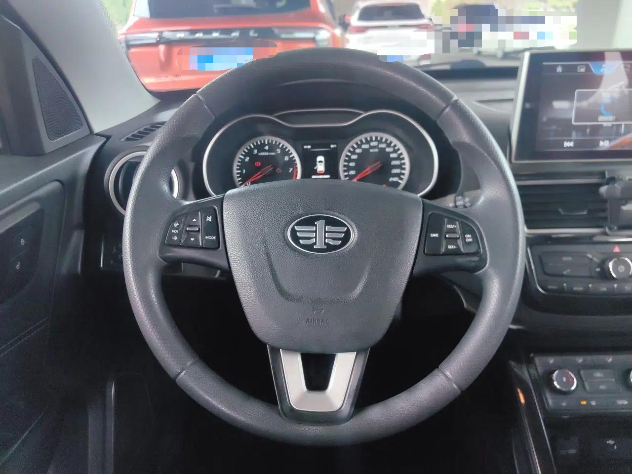 Bestune X40 2017 1.6L Automatic Prestige Edition — миниатюра 10