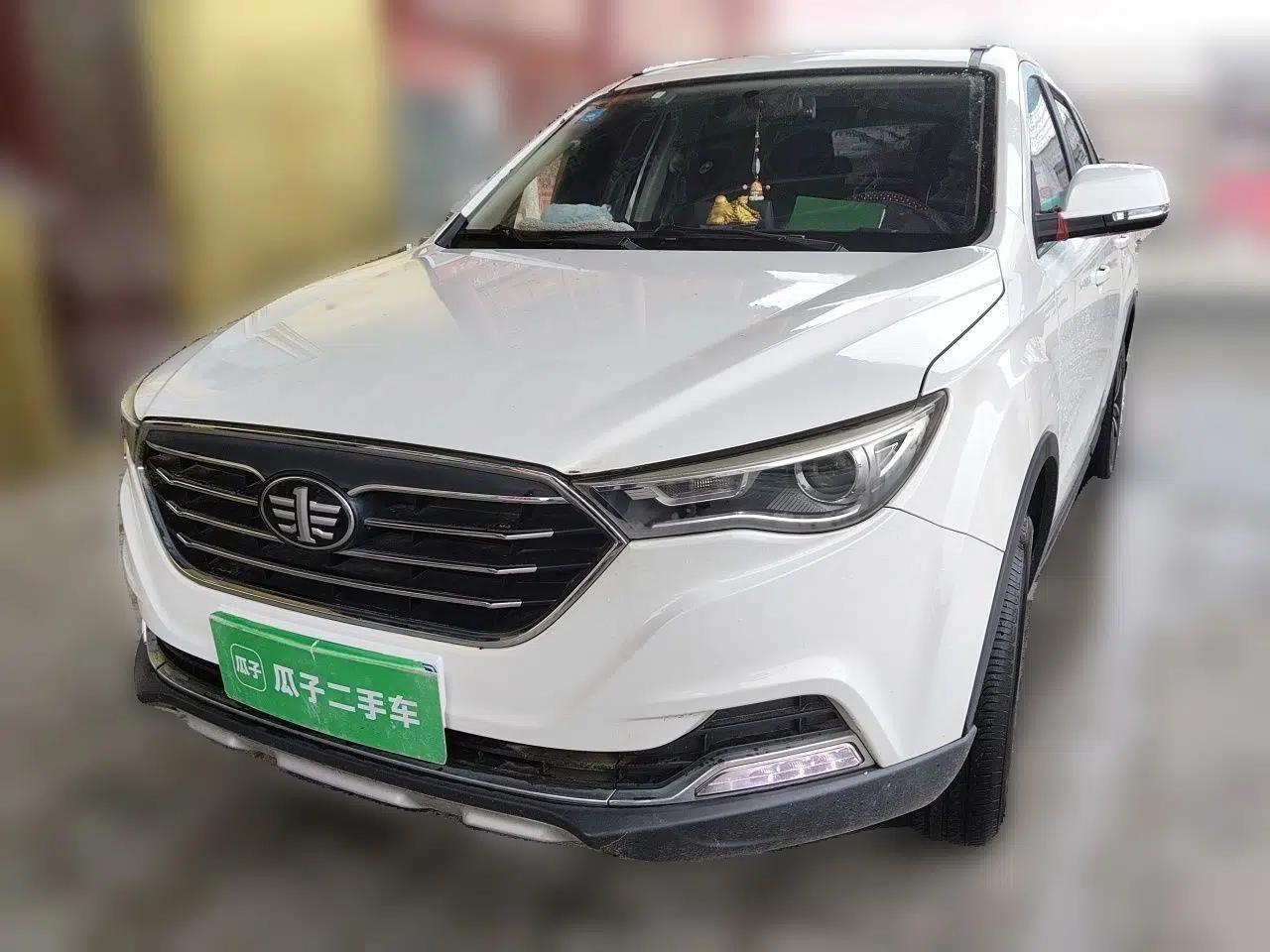 Bestune X40 2017 1.6L Manual Luxury Edition — миниатюра 1