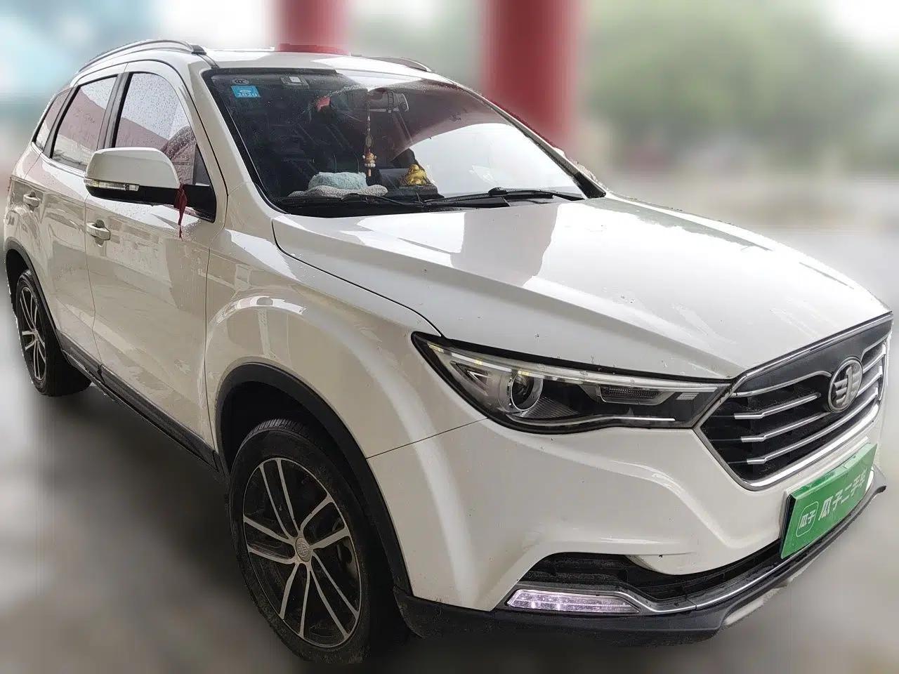 Bestune X40 2017 1.6L Manual Luxury Edition — миниатюра 3