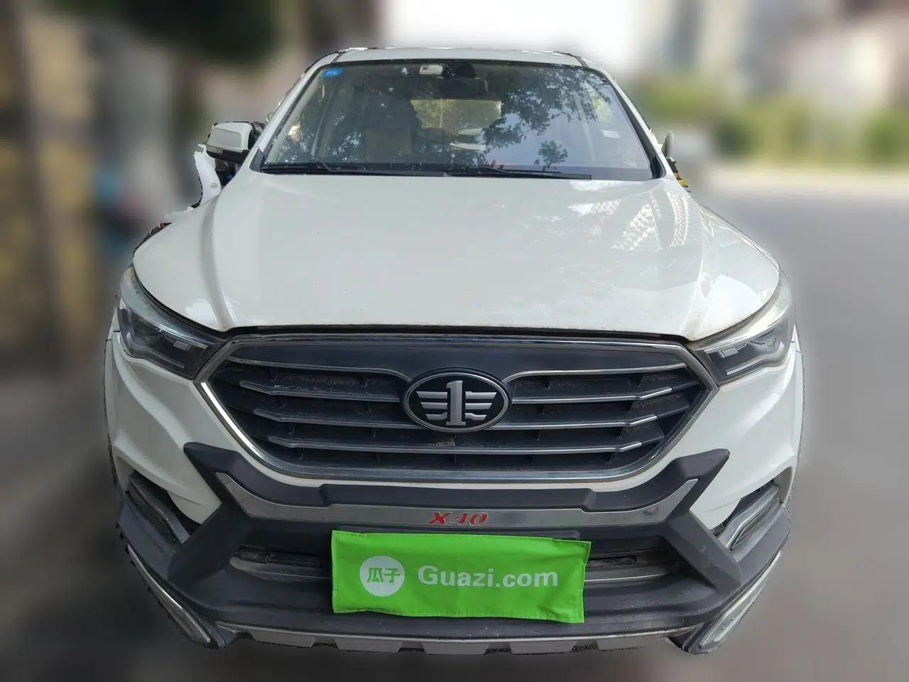 Bestune X40 2019 1.6L Automatic Luxury Version China V Emission Standard — миниатюра 2