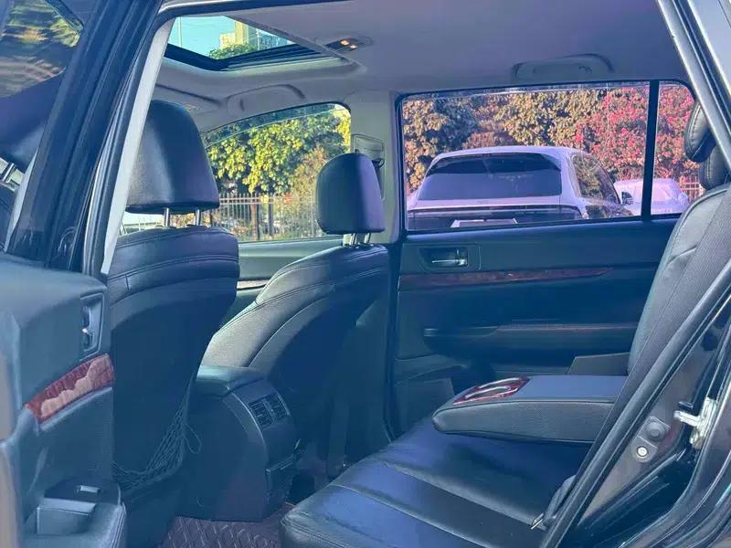 Outback 2011 2.5i Luxury Edition — миниатюра 11