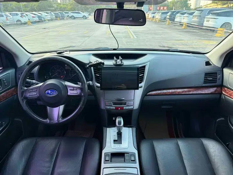 Outback 2011 2.5i Luxury Edition — миниатюра 8
