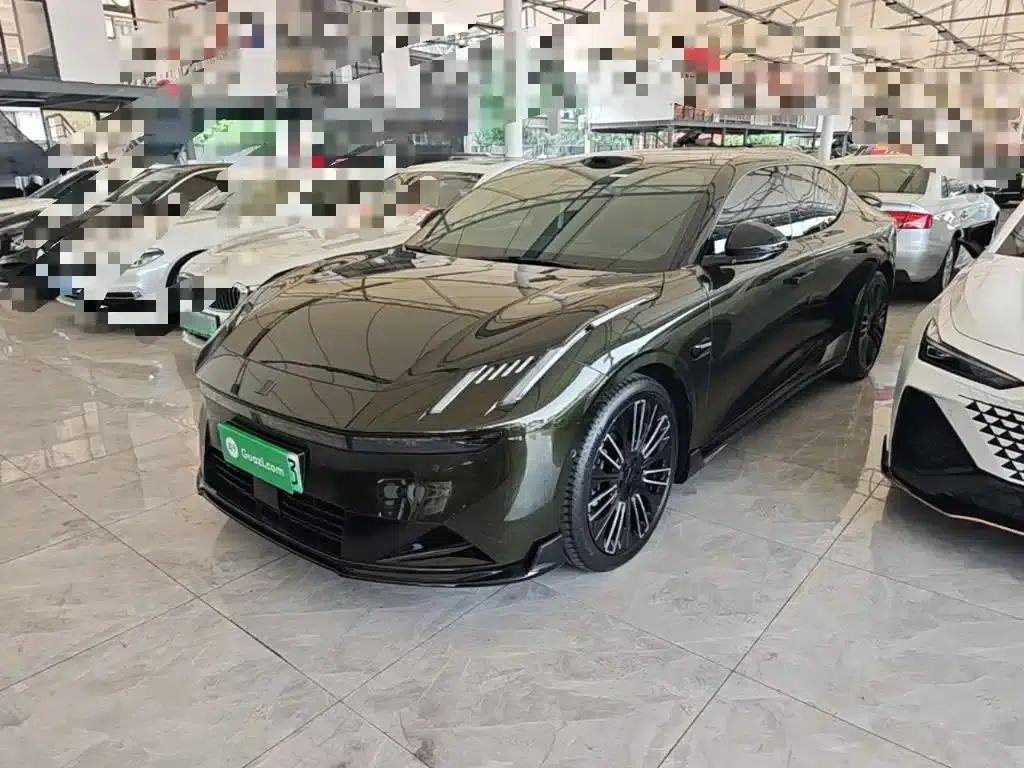 Lynk & Co 10 2025 240 AWD Ultra Sport Edition — миниатюра 2