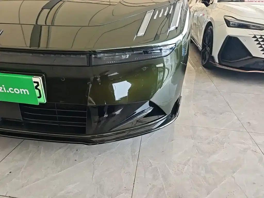 Lynk & Co 10 2025 240 AWD Ultra Sport Edition — миниатюра 24