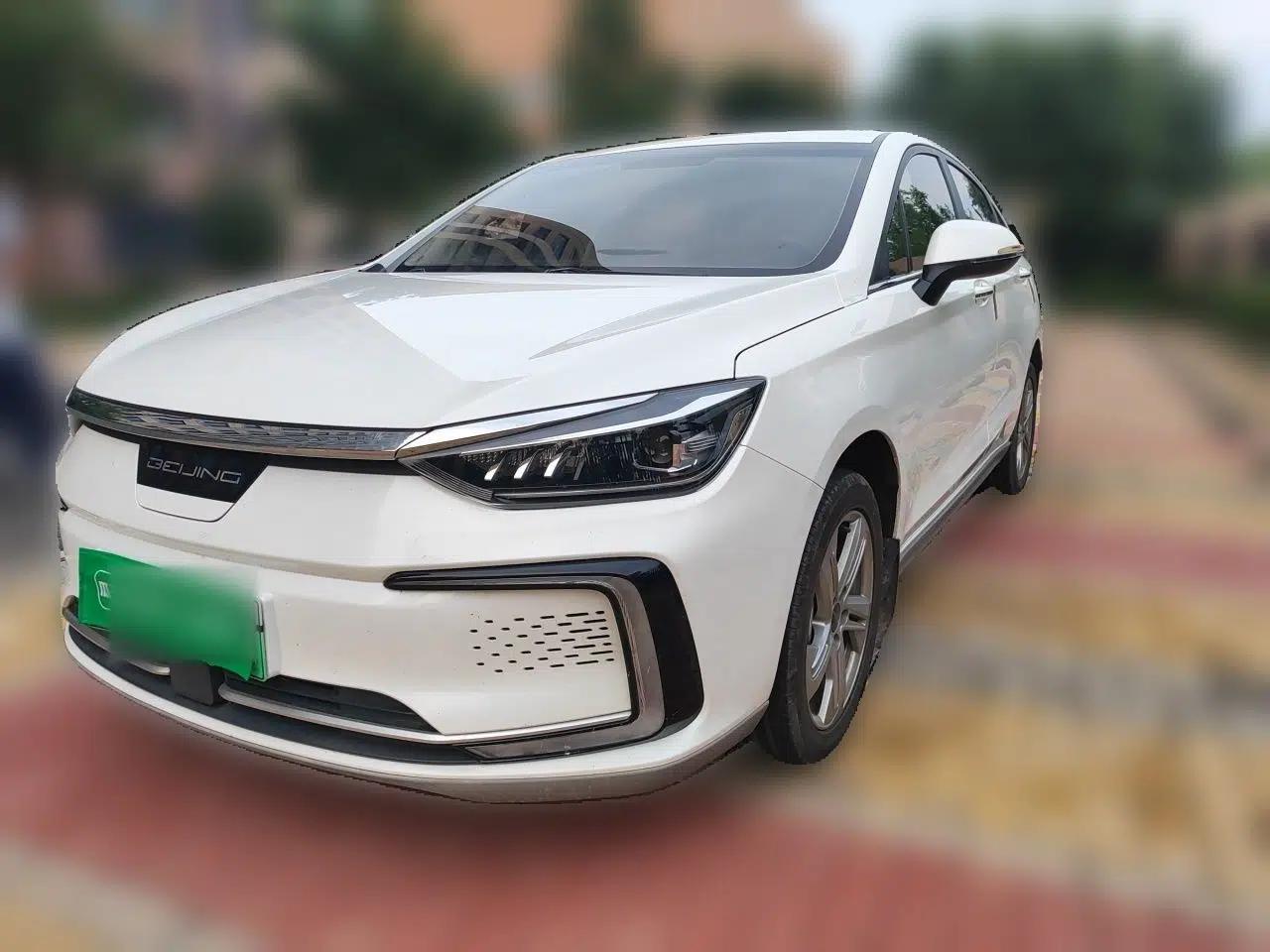 BAIC Beijing EU5 2022 Ride-Hailing Luxury Edition — миниатюра 1