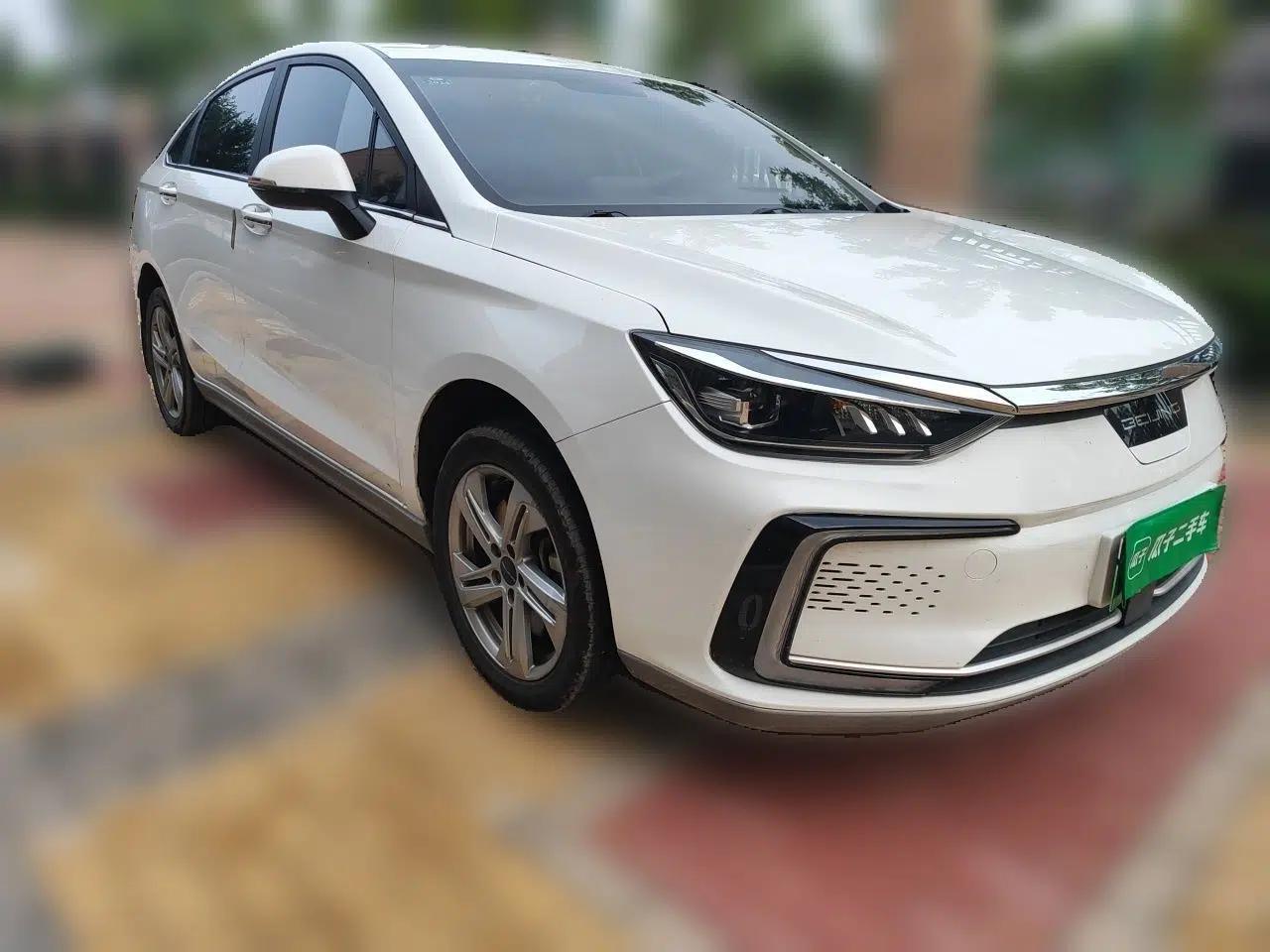BAIC Beijing EU5 2022 Ride-Hailing Luxury Edition — миниатюра 3