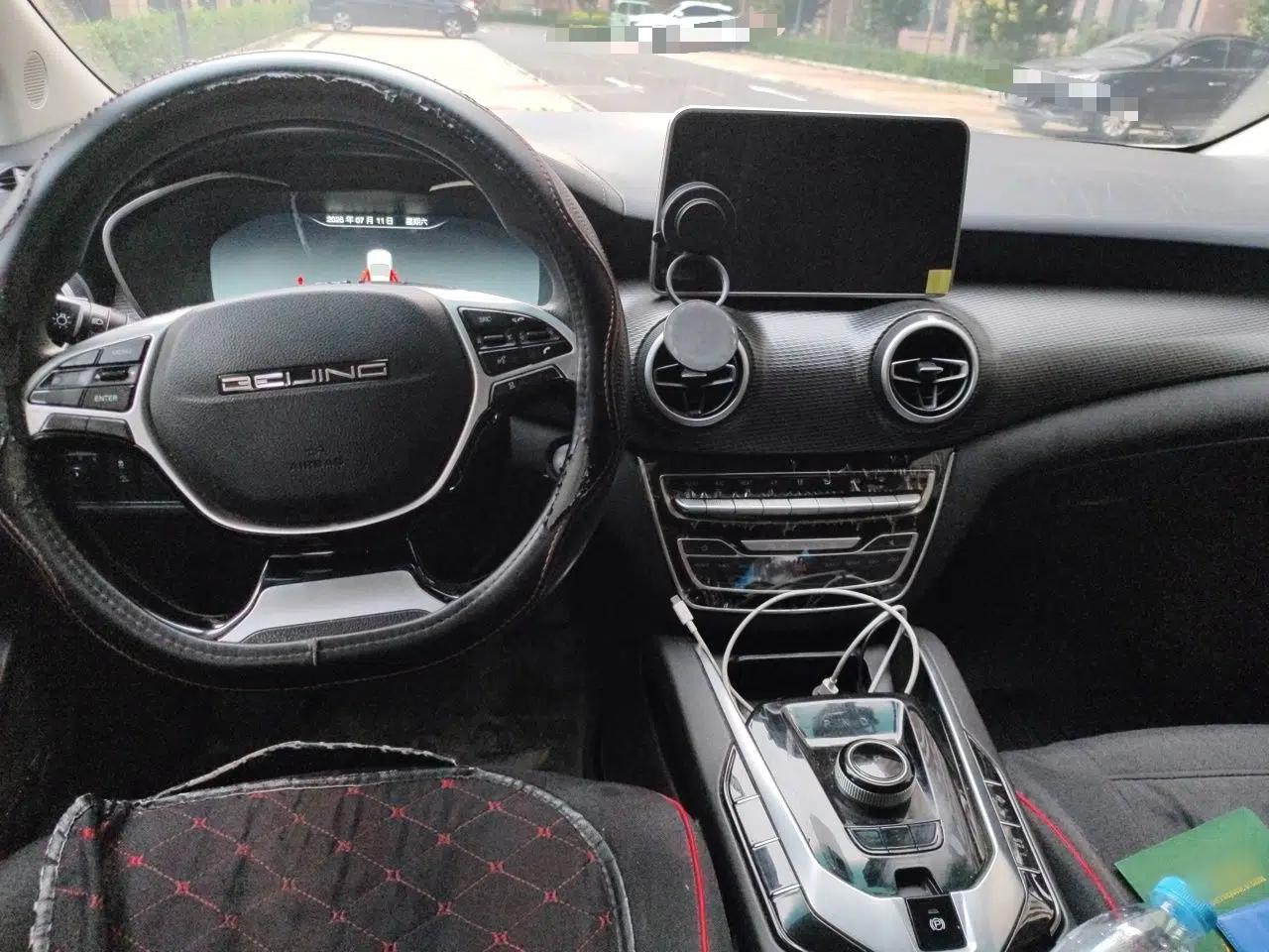 BAIC Beijing EU5 2022 Ride-Hailing Luxury Edition — миниатюра 9