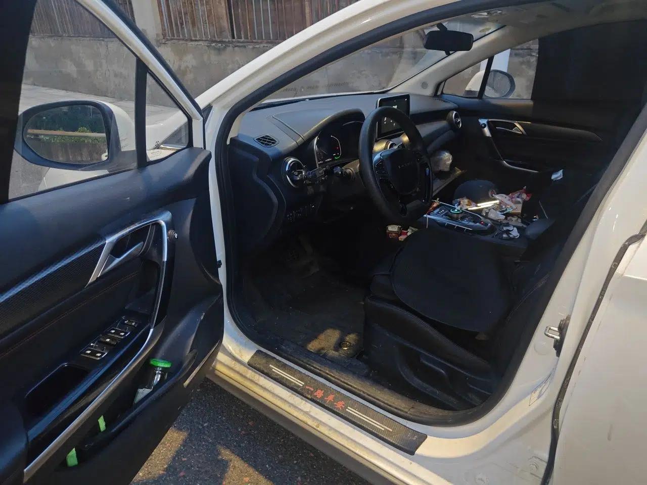 BAIC Beijing EU5 2022 Ride-Hailing Edition — миниатюра 16