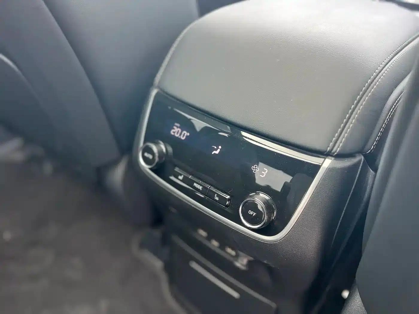 Li Auto ONE 2021 Extended Range 6-Seater — миниатюра 15