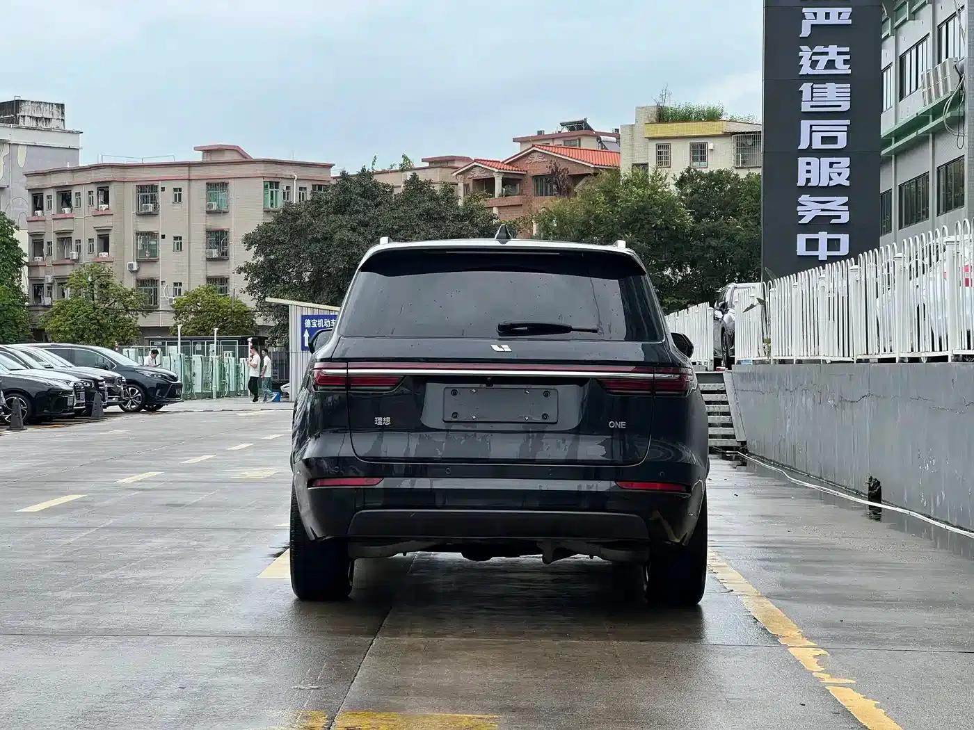 Li Auto ONE 2021 Extended Range 6-Seater — миниатюра 5