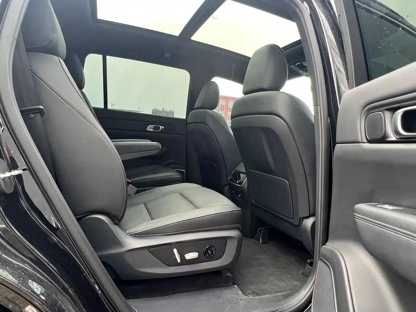 Li Auto ONE 2021 Extended Range 6-Seater — миниатюра 10