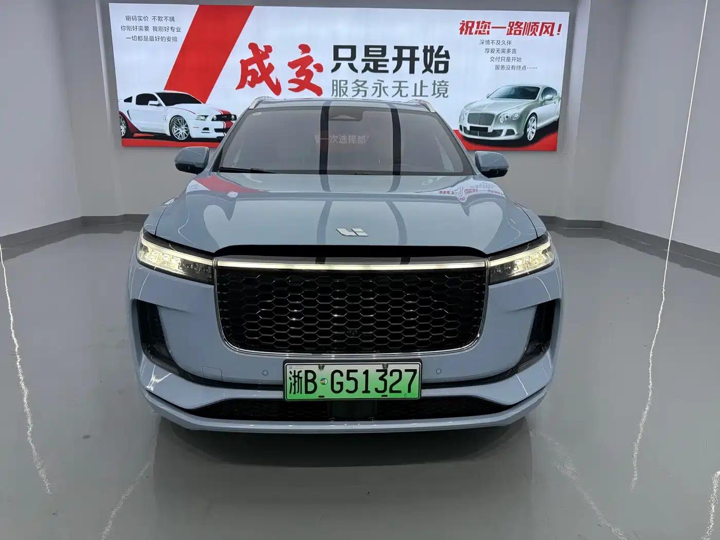 Li Auto ONE 2021 Extended Range 6-Seater — миниатюра 1