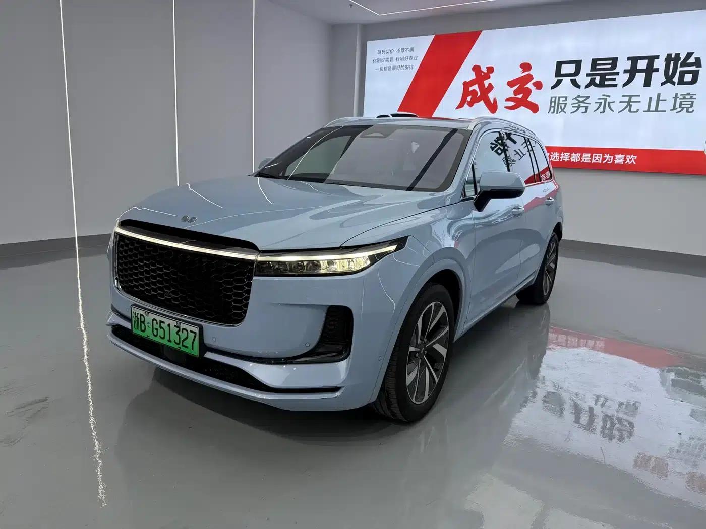 Li Auto ONE 2021 Extended Range 6-Seater — миниатюра 3