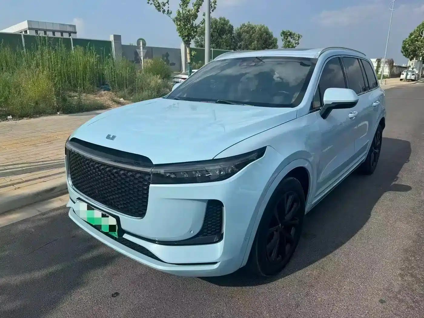 Li Auto ONE 2021 Extended Range 6-Seater — миниатюра 1