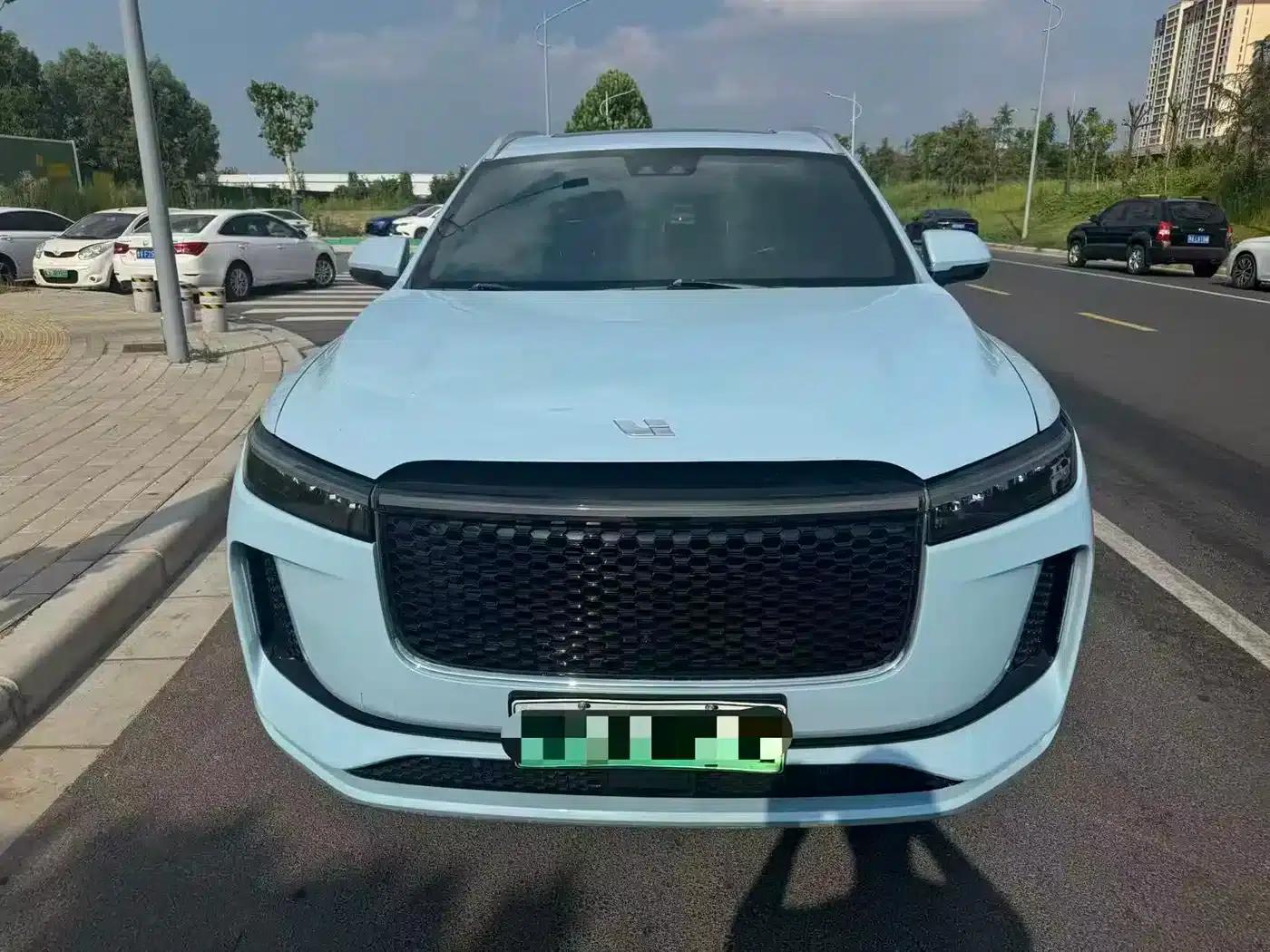 Li Auto ONE 2021 Extended Range 6-Seater — миниатюра 2