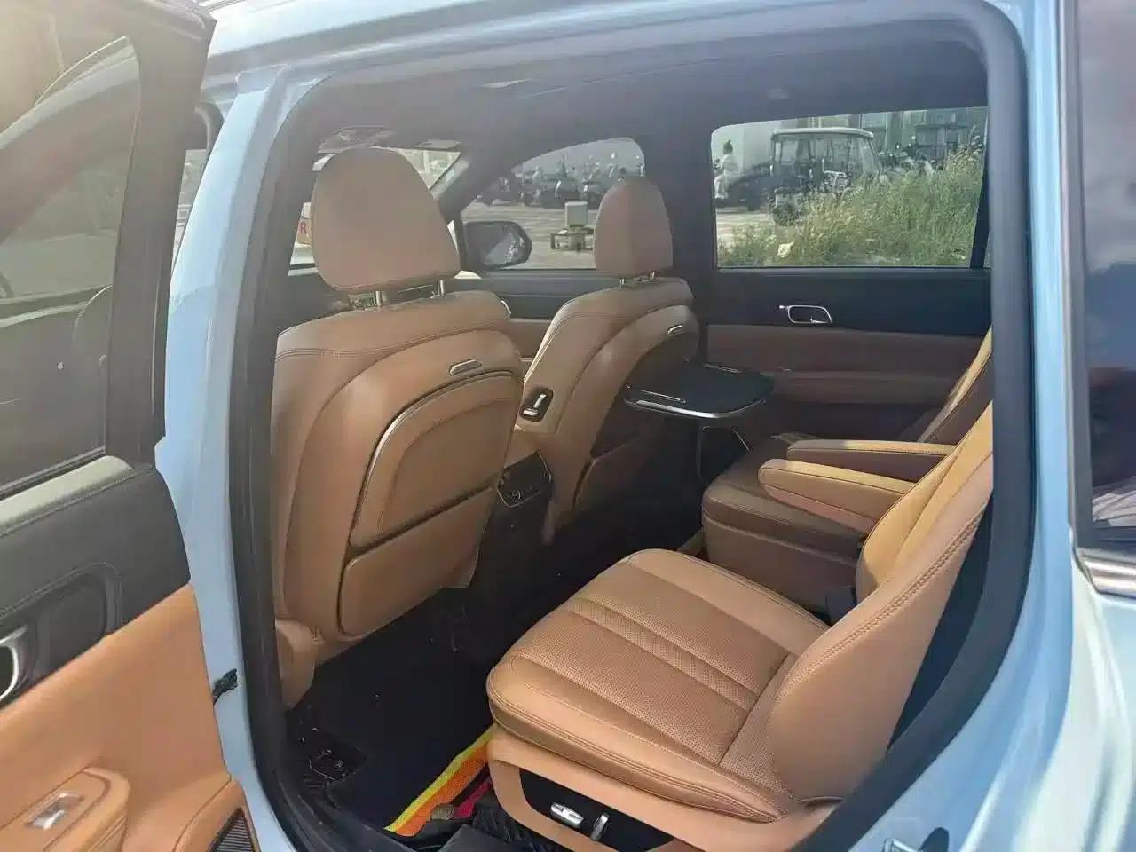 Li Auto ONE 2021 Extended Range 6-Seater — миниатюра 5