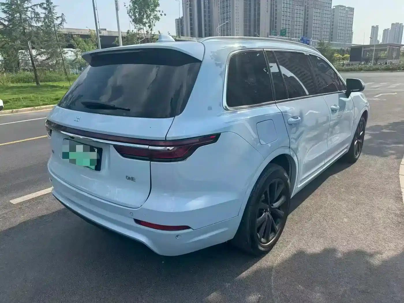 Li Auto ONE 2021 Extended Range 6-Seater — миниатюра 9