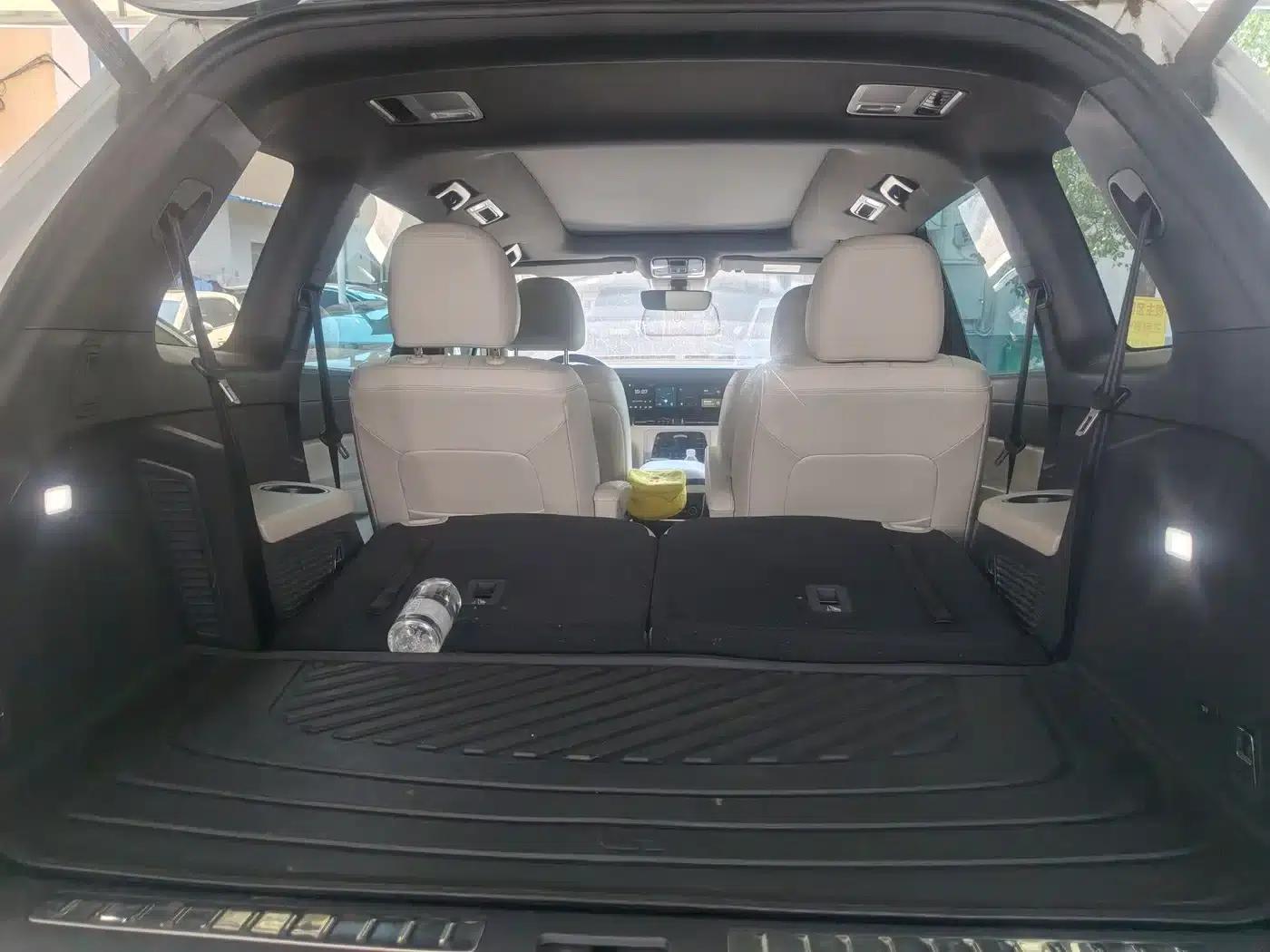 Li Auto ONE 2020 Extended Range 6-Seater — миниатюра 10