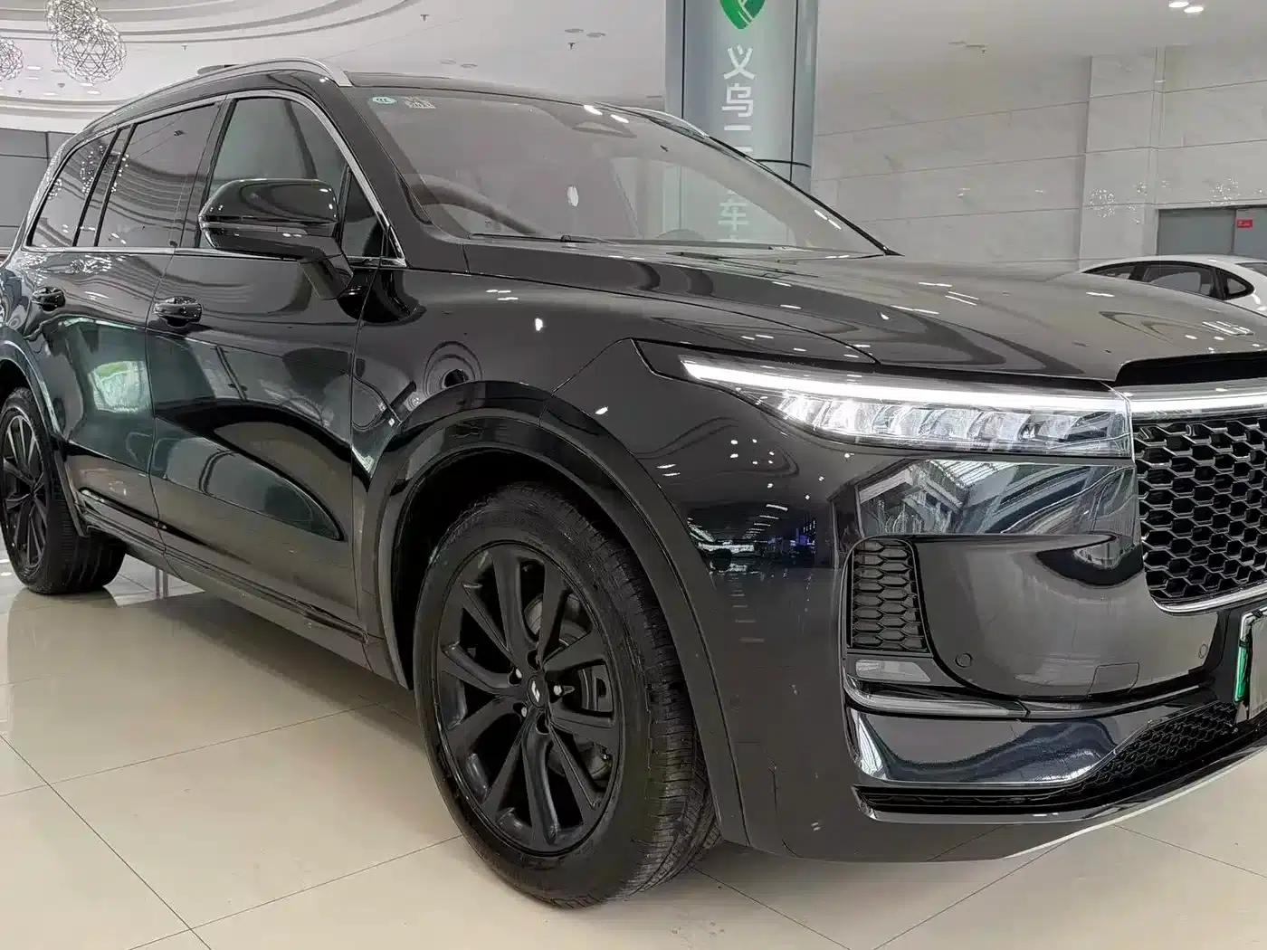 Li Auto ONE 2021 Extended Range 6-Seater — миниатюра 1